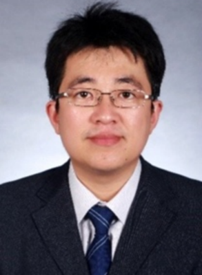 Yixiang Shi
